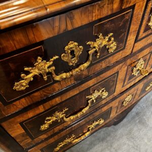 commode Louis XIV marqueterie géométrique 3 | Atelier Patrice Bricout