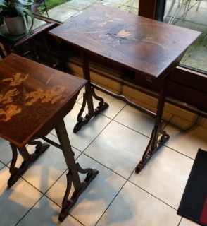 tables gigogne Art Nouveau Signé GALLÉ avant restauration par atelier patrice Bricout