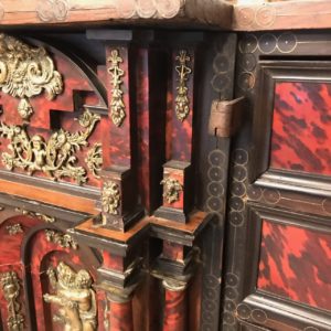 Cabinet de voyage XVIIe - Travail espagnol - restauration atelier Patrice Bricout